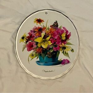 Marjolein Bastin Home Decor Suncatcher "A Colorful Bouquet" Oval Glass NIB 8"x7"